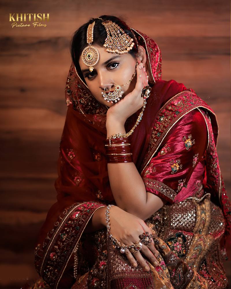 Royal Bride · Lehenga Portrait