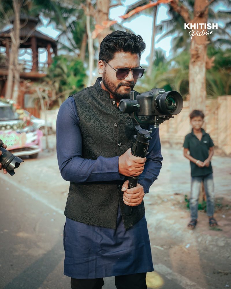 Khitish filming at event